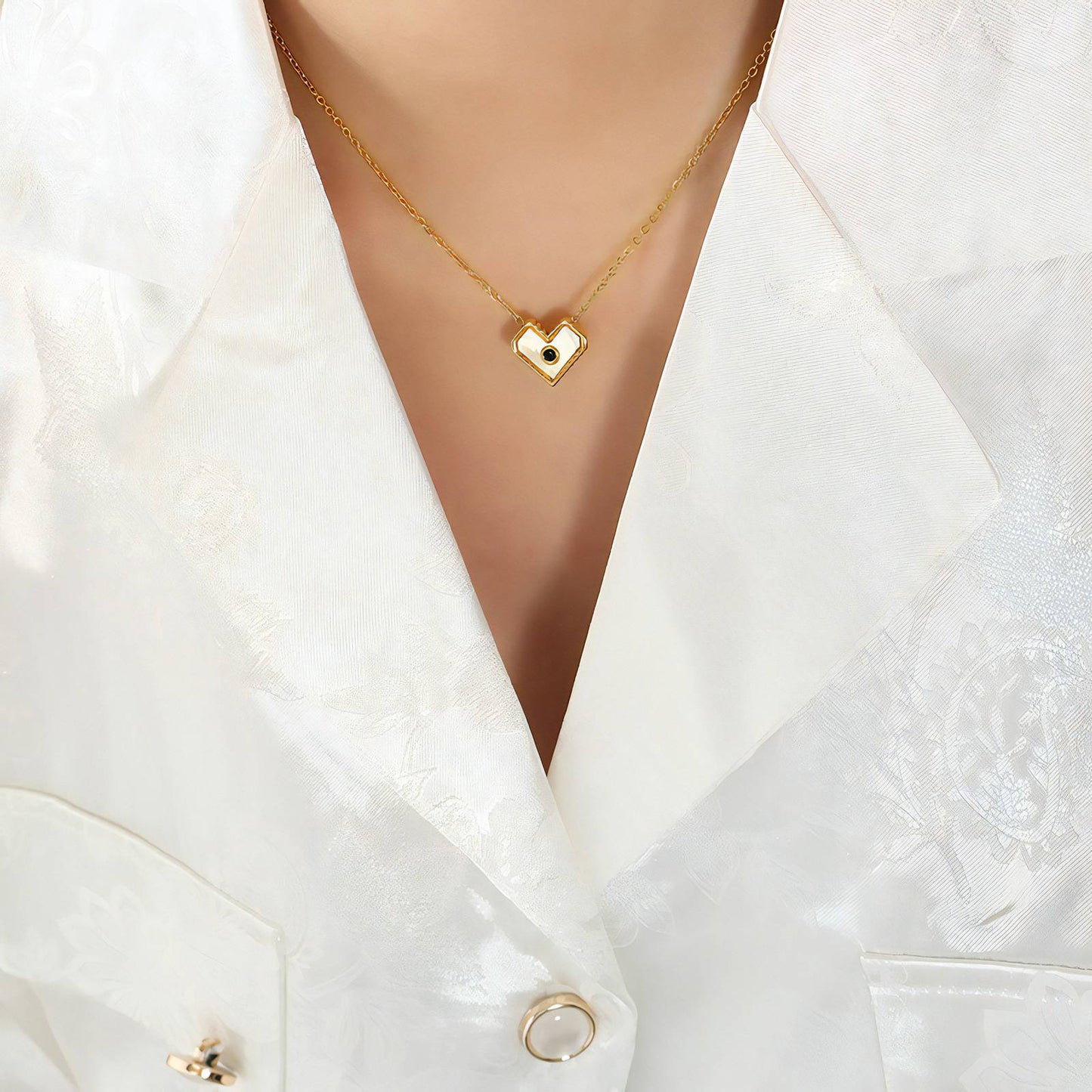 Chester Necklace