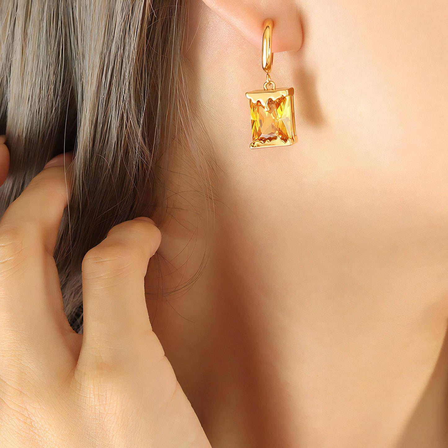 Arya Earrings