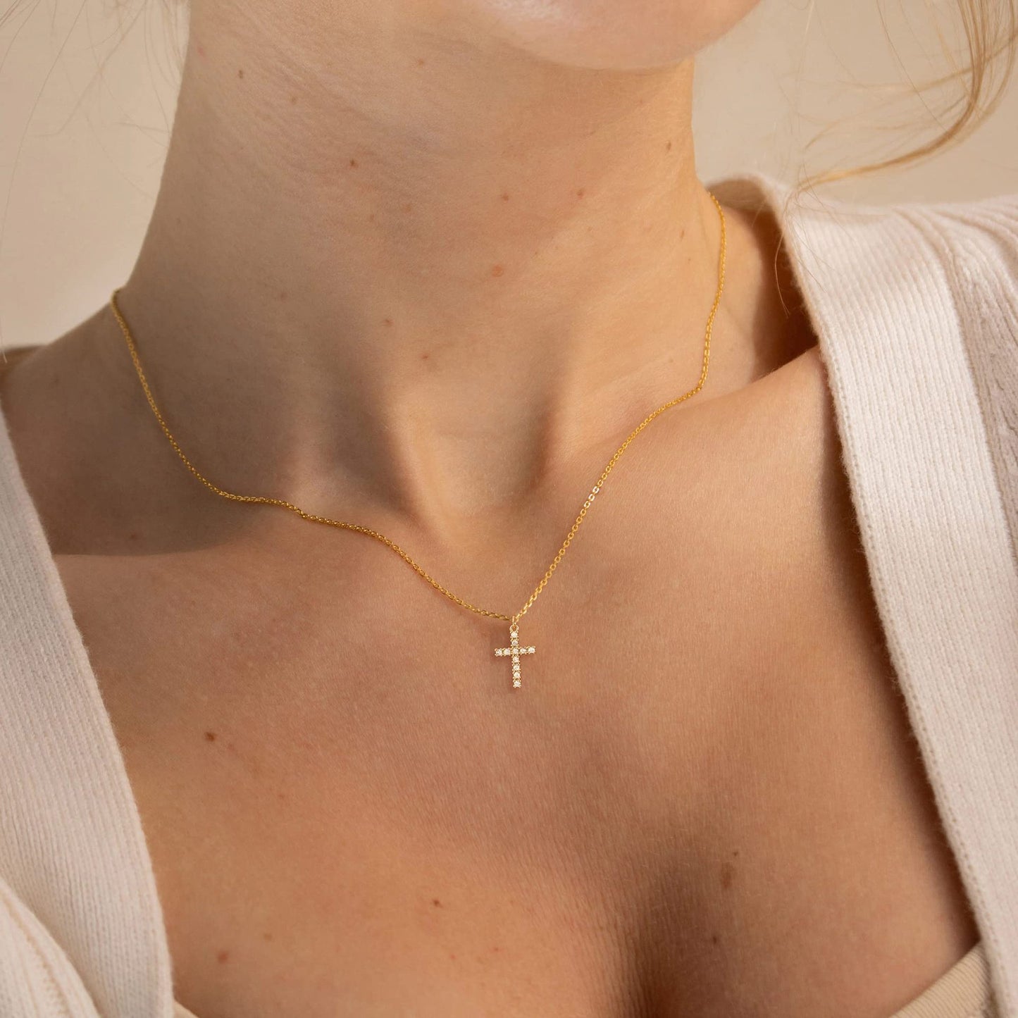 Dainty Cross Necklace