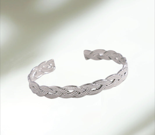 Arya Bracelet